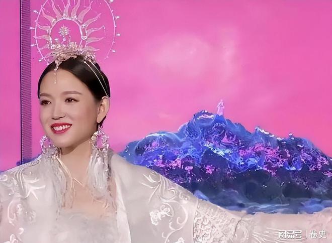 亿豪门怀孕6个月上春晚站C位真人生赢家凯发k8登录vip艳压奚梦瑶拒嫁30(图15)